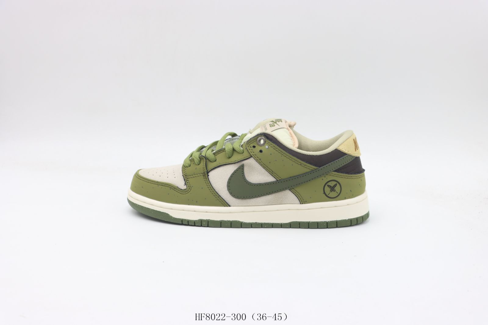 【今日特価】Nike ナイキ ダンクロートップ スケートシューズ グリーン HF8022 - 300