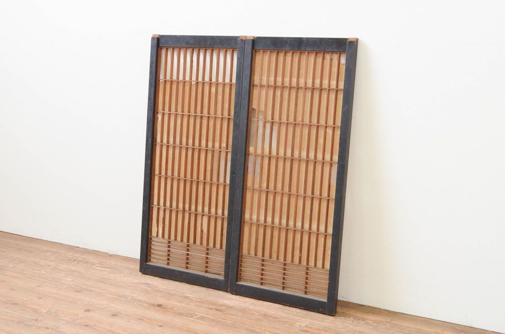▼現状販売▼ 書院障子戸2枚セット ヴィンテージ建具 昭和中期 4～7営業日前後で発送(※修理加工希望の方3ヶ月程で発送) R-067201