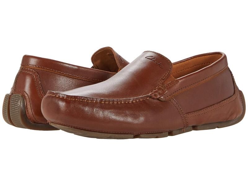 クラークス メンズ シューズ スリッポン・ローファー Clarks Markman Plain Dark Tan Leathe タン