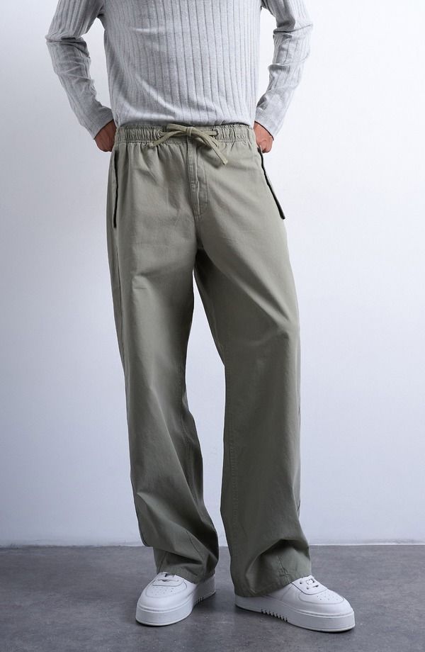 トップマン メンズ ボトムス カジュアルパンツ Topman Baggy Canvas Trousers Khaki カーキ