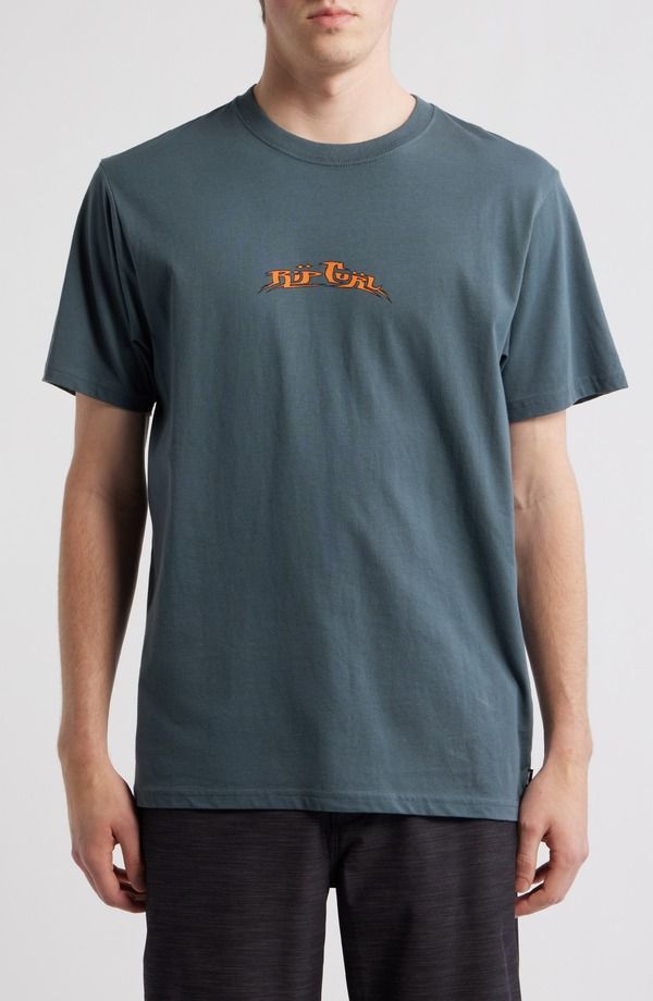 リップカール メンズ トップス Tシャツ コットン グラフィック Rip Curl Hazed Tubed Cotton Graphic TShirt Pine Night