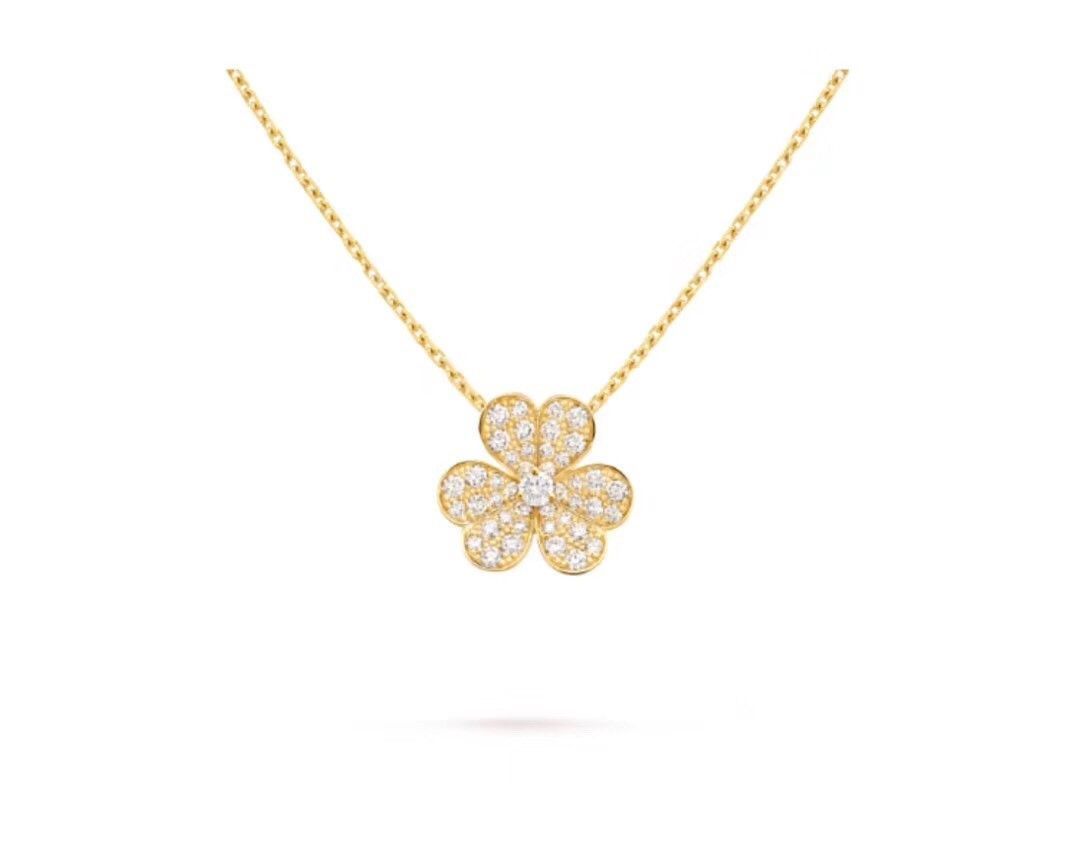 Van Cleef & Arpels VCA ヴァン クリーフ＆アーペル Frivoleシリーズ ダイヤモンドたっぷりのクローバーネックレス｜本日限定特価｜新品未使用-WTO輸入1