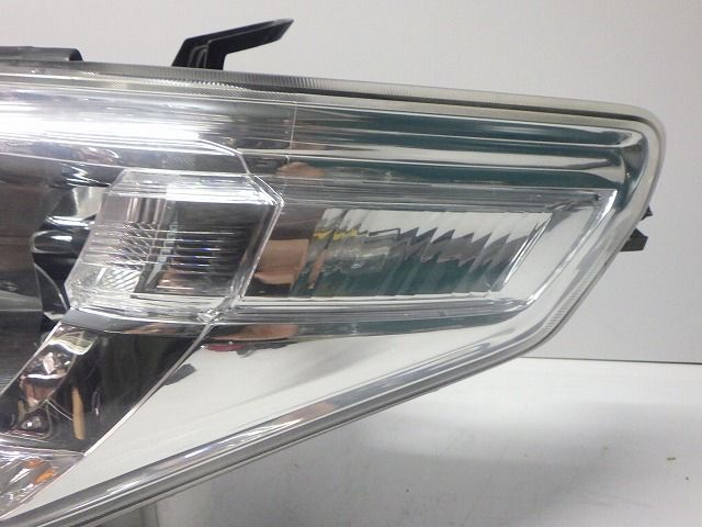 20系 アルファード 左ヘッドライト HID ANH GGH 20/25 AFS 前期 58-22