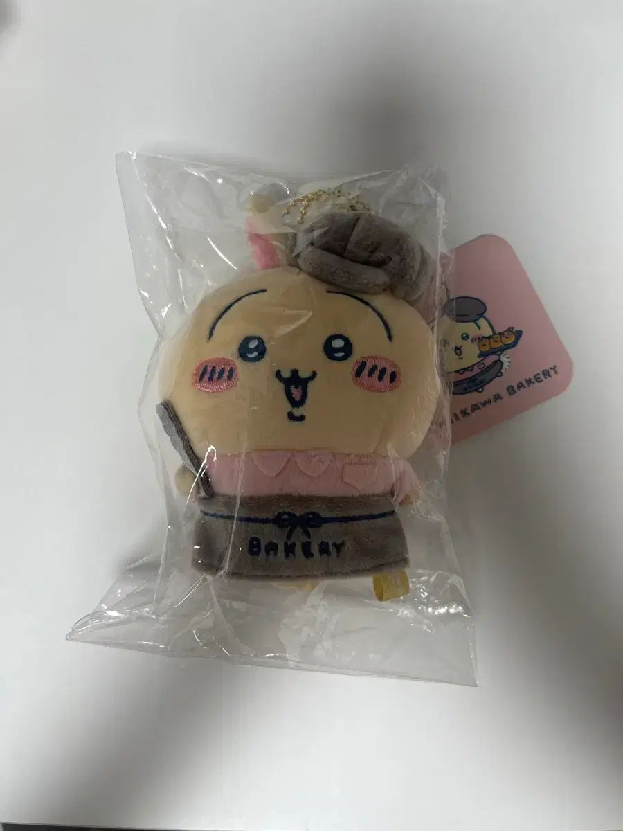 ちいかわベーカリー ちいかわ スタッフさんなマスコット うさぎ