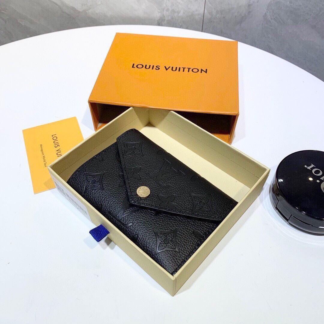 Louis Vuittonルイヴィトン/財布、クレジットカードスロットに紙幣と手形を収納、両用カセット財布、短冊財布は柔らかいエンボスレザーを素材にしている[本日特価|新品未使用品]