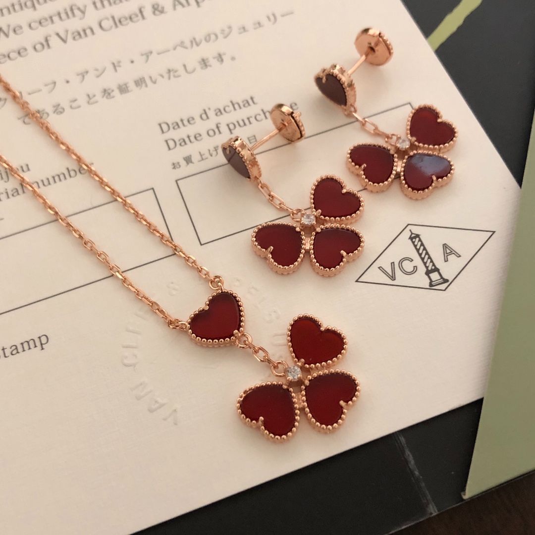 スウィート アルハンブラ エフイヤージュ ピアス ヴァン クリーフ&アーペル Van Cleef & Arpels VCARN5PP00｜本日限定特価｜新品未使用-WTO輸入1