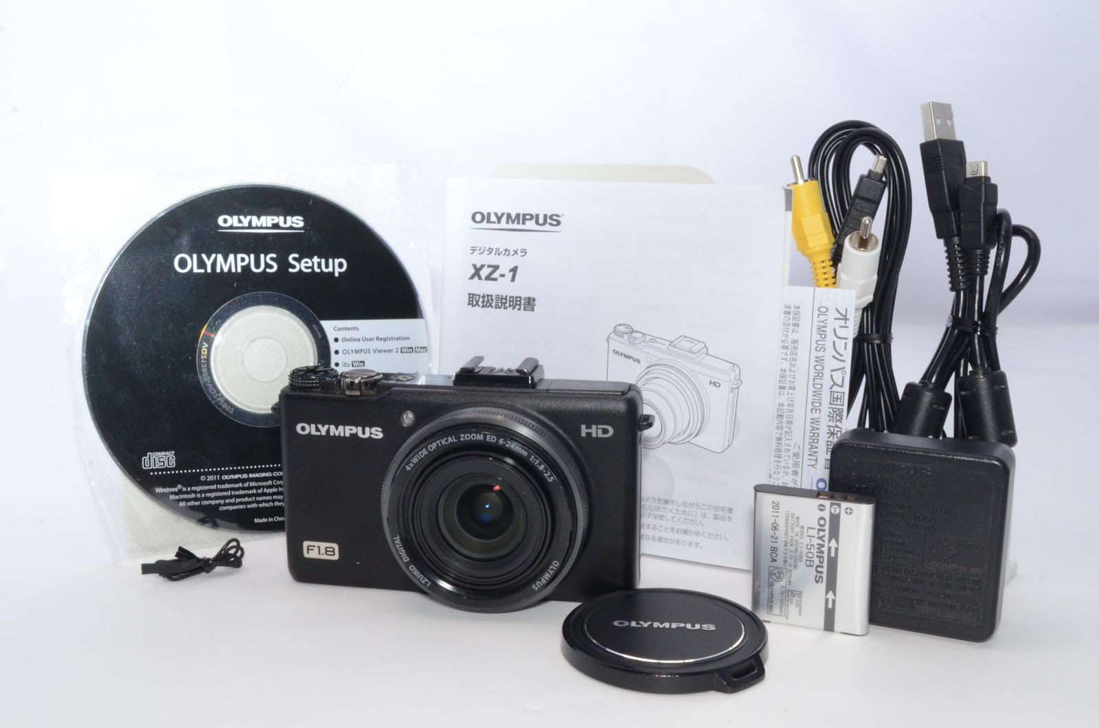 OLYMPUS デジタルカメラ XZ-1 ブラック 1000万画素 1/1.63型高感度CCD 大口径F1.8 i.ZUIKO DIGITALレンズ 3.0型有機ELディスプレイ XZ-1 BLK