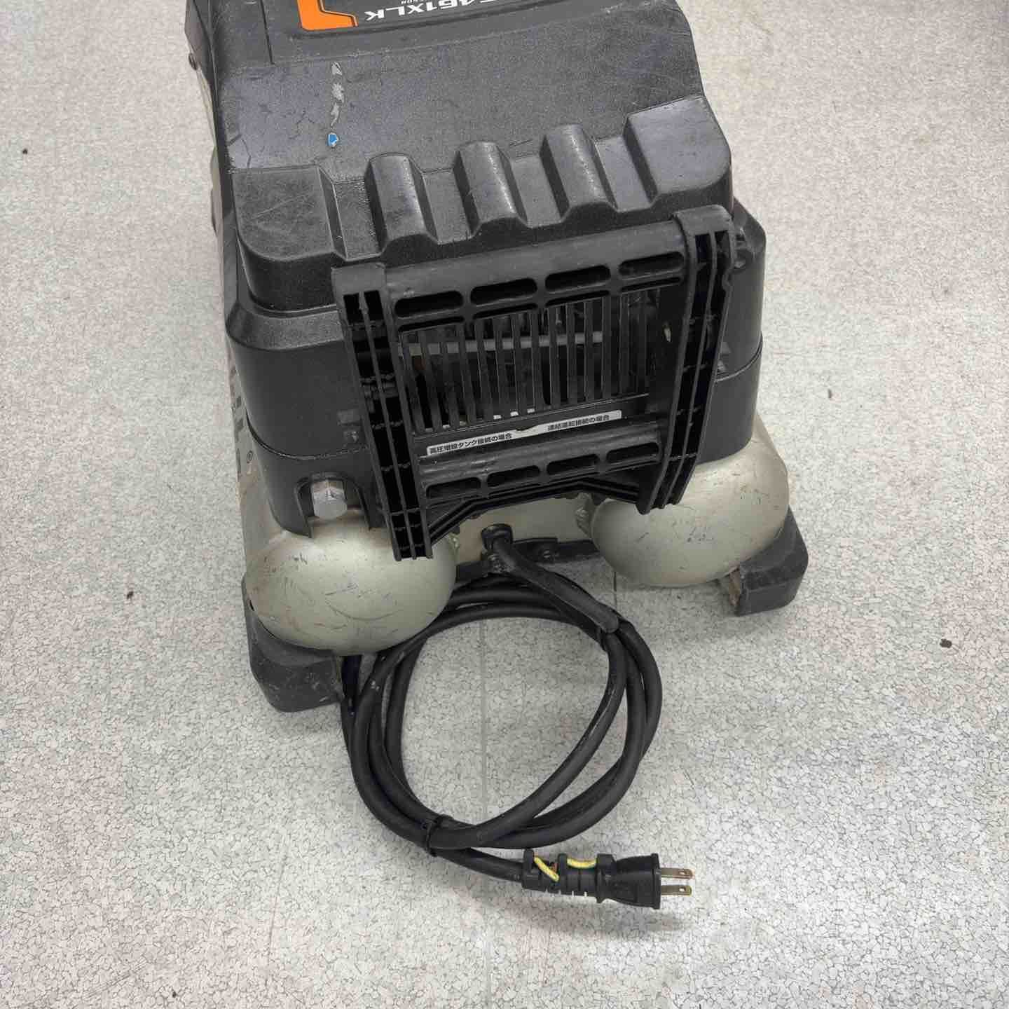 ☆マキタ(makita) エアコンプレッサー AC461XLKB【八潮店】 - メルカリ