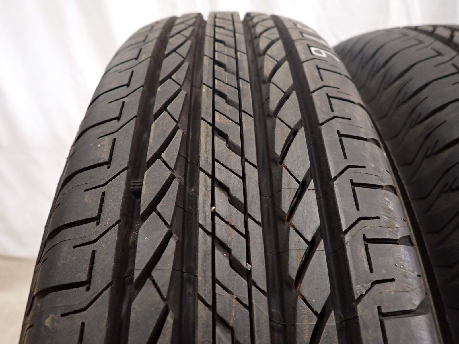 新車外し 夏4本 会社宛 送料無料 195/80R15 96S ブリヂストン