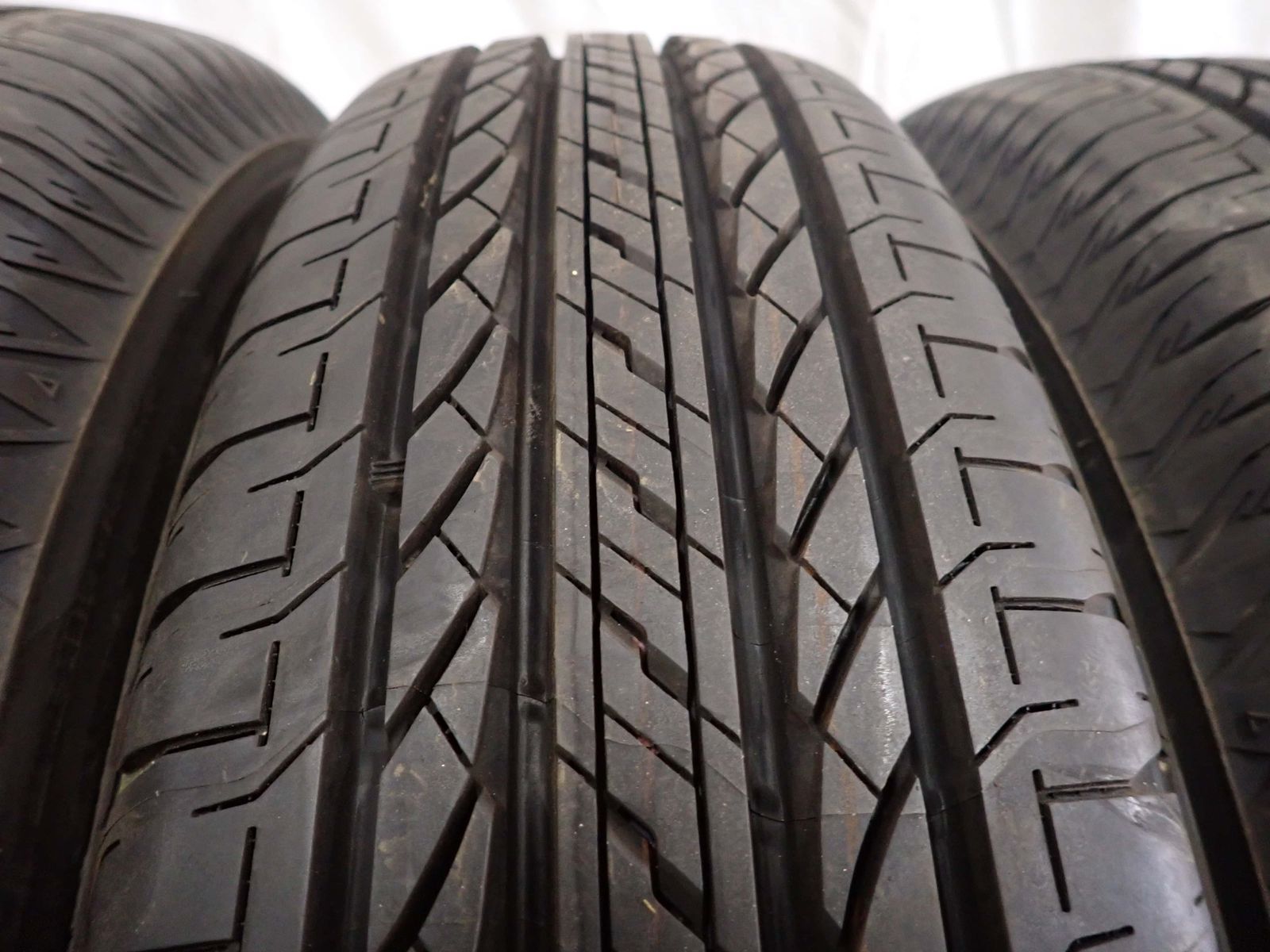 新車外し 夏4本 会社宛 送料無料 195/80R15 96S ブリヂストン