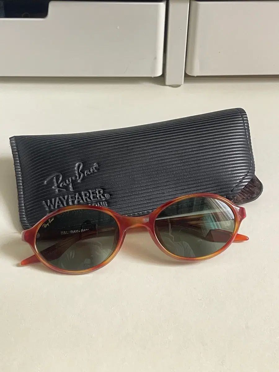 バシュルーム B&L レイバン TORTOISE オーヴァル サングラス w2834