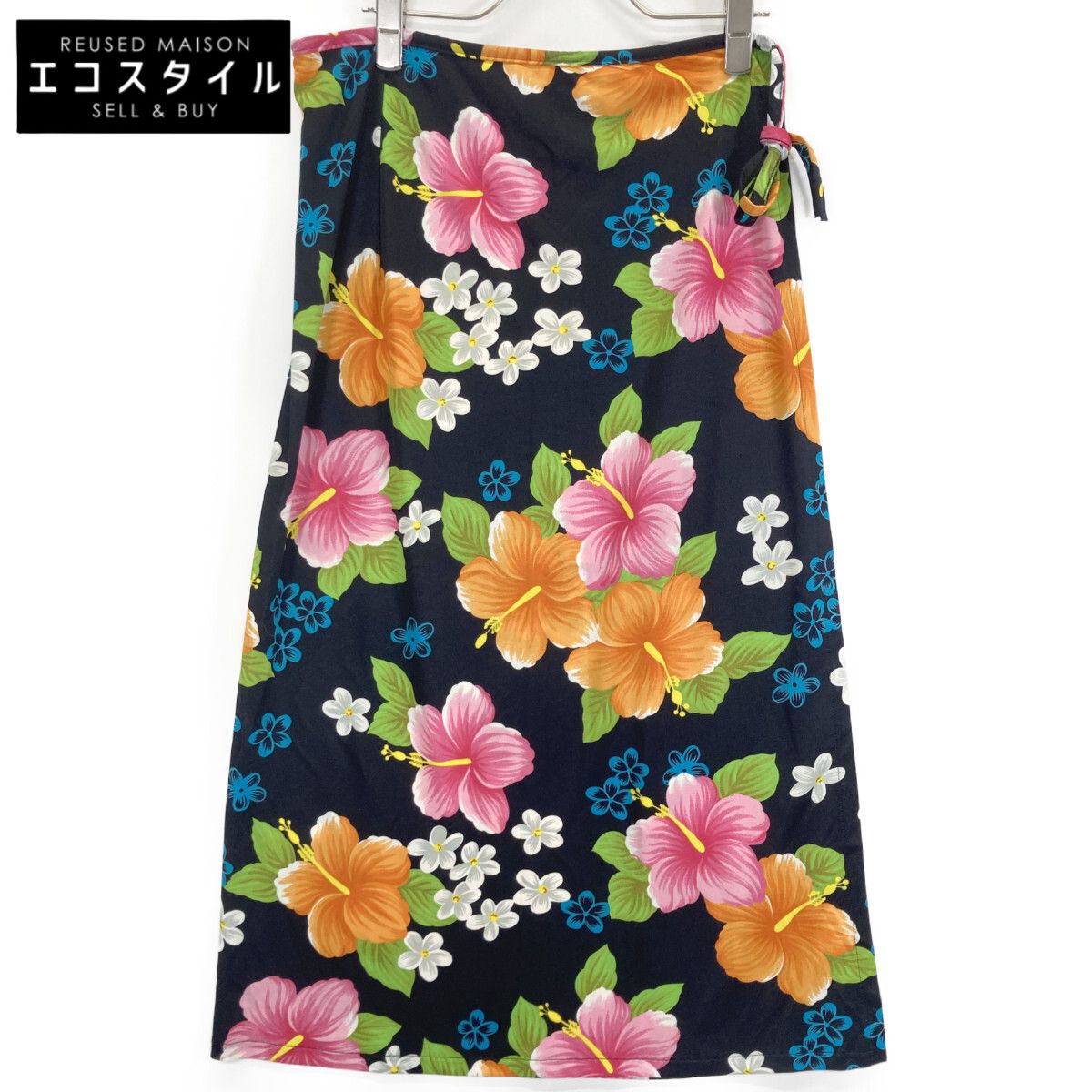 DOLCE&GABBANA　ドルチェアンドガッバーナ　G551/1330 ブラック×マルチカラー 花柄 パレオ　3