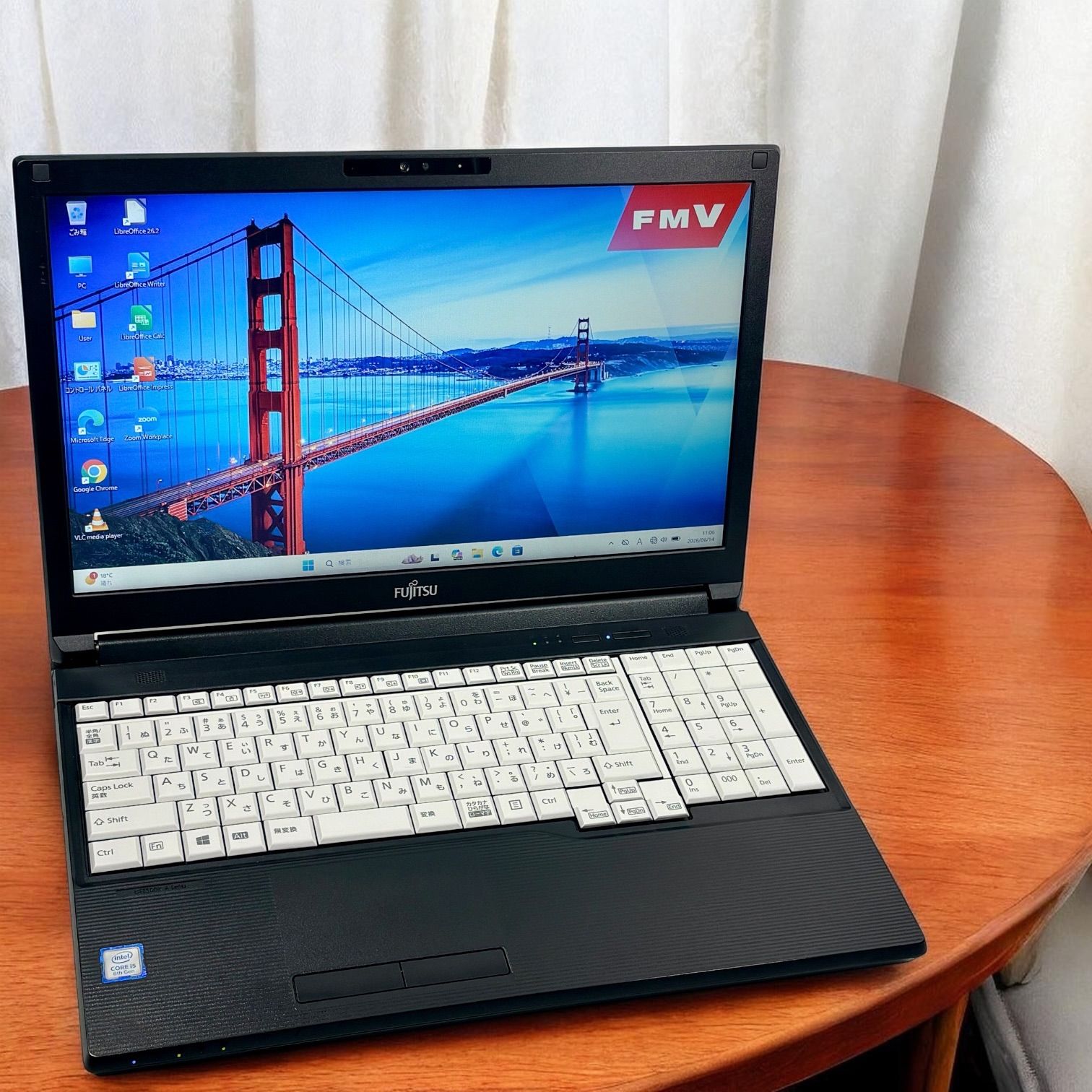 Windows11 Corei5 第8世代 SSD256GB 富士通 - メルカリ