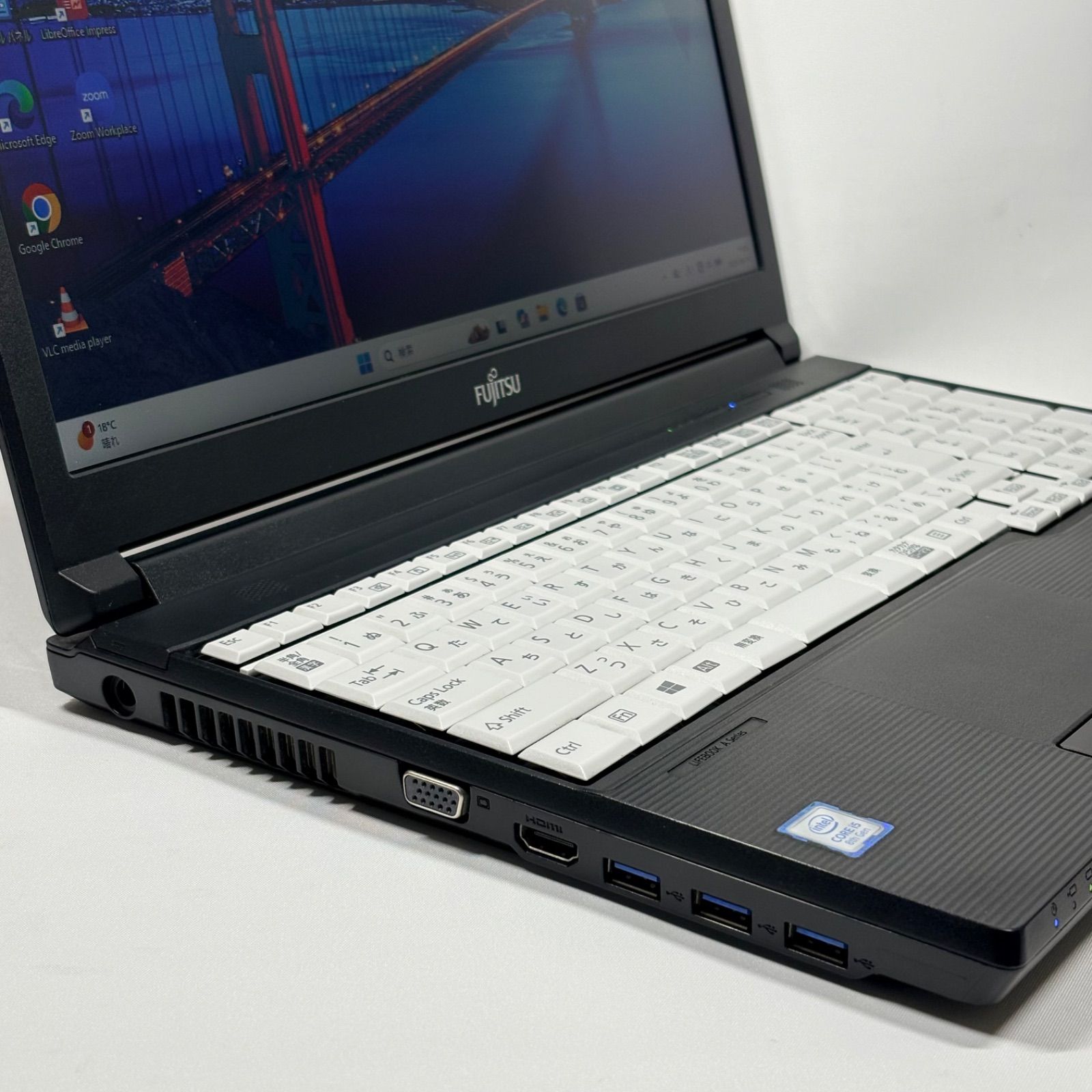 Windows11 Corei5 第8世代 SSD256GB 富士通 - メルカリ