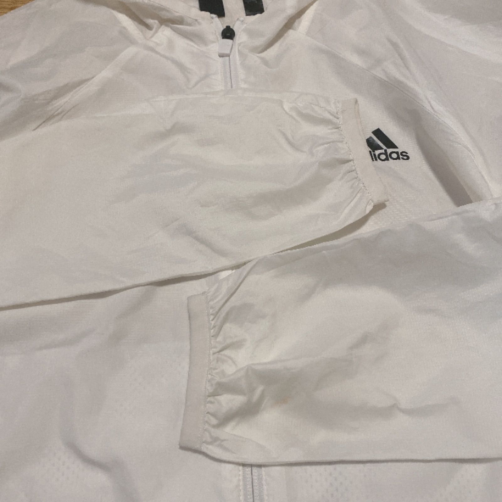 即日・翌日発送❣️ adidas アディダス ウインドブレーカー パーカー 