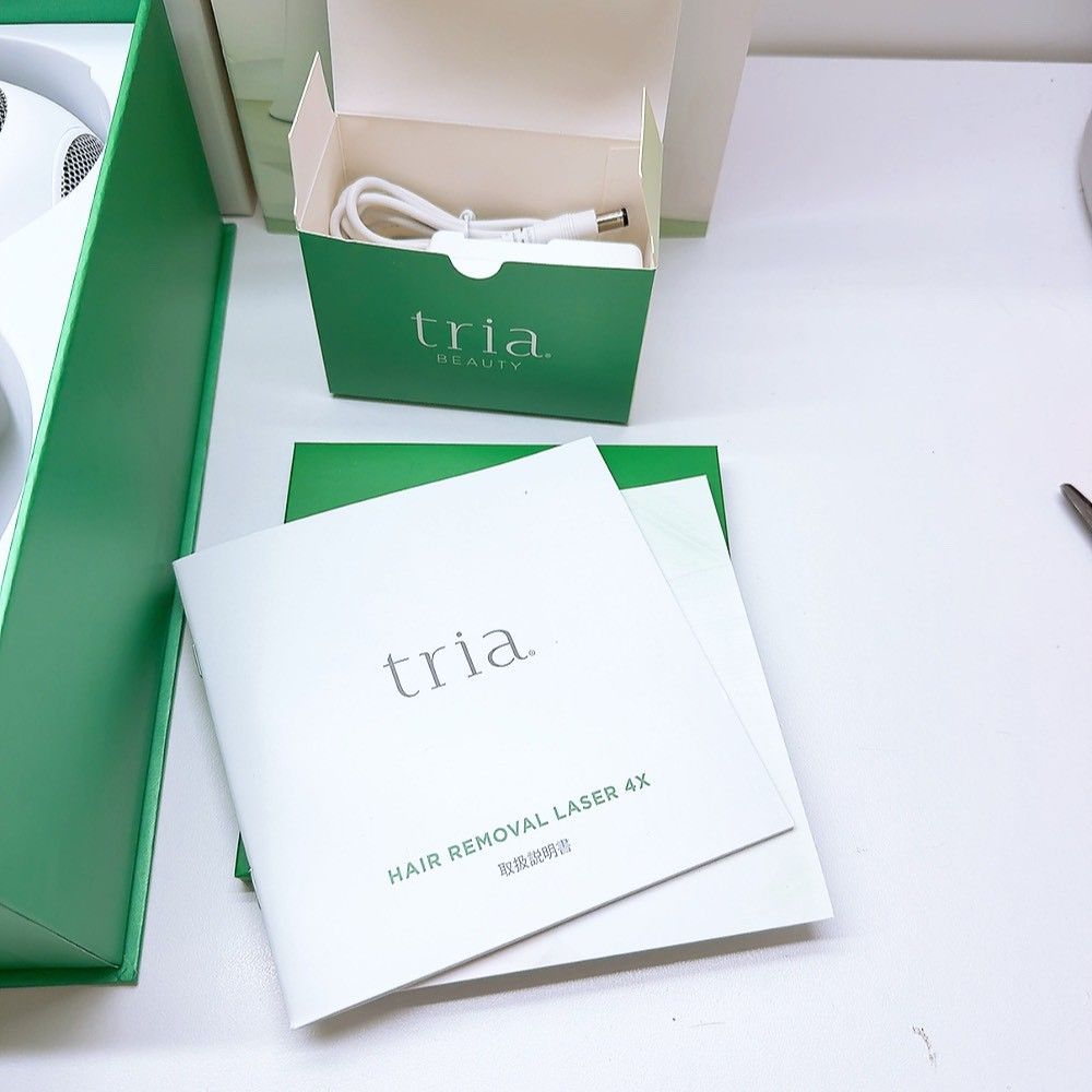 新品同様＊付属品完備》 トリア パーソナルレーザー 4X Tria LHR 4.0