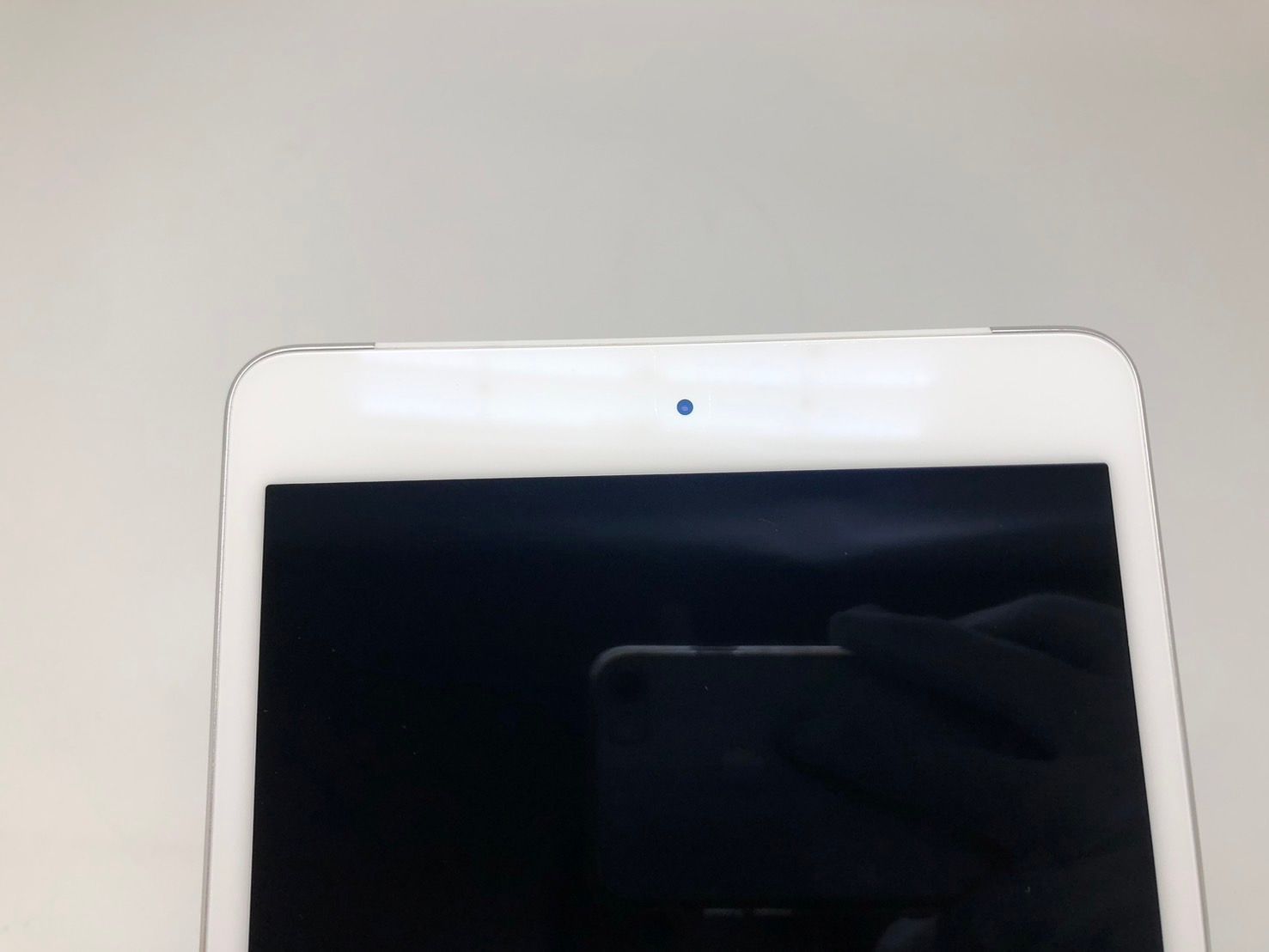 iPad mini 4 128GB docomo 中古本体のみ - メルカリ