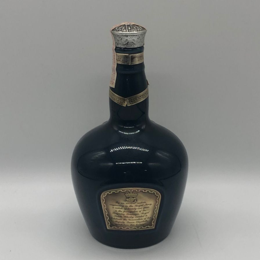 シーバス ブラザーズ ロイヤルサルート 21年 青陶器 700ml【K2