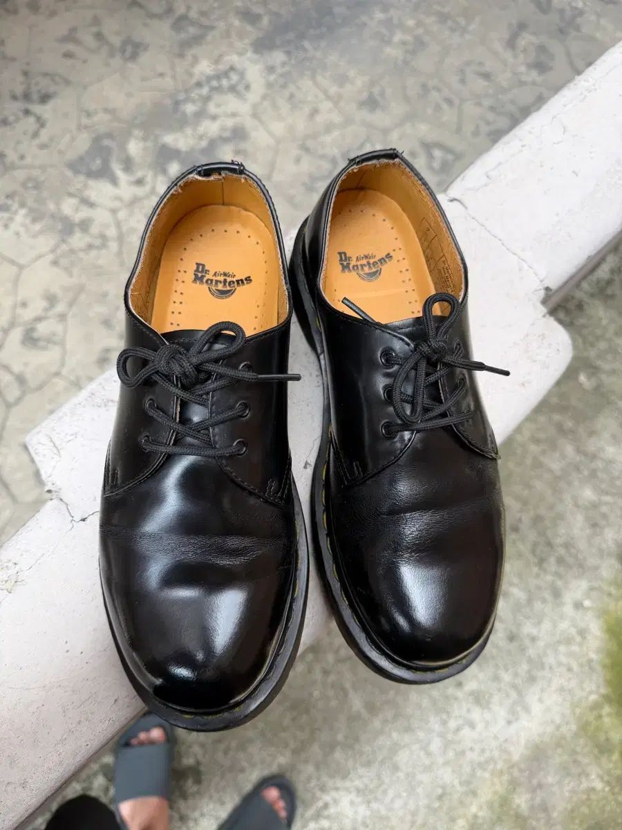 DR. MARTENS ドクターマーチン 1461 ブラック スムース 260 UK7