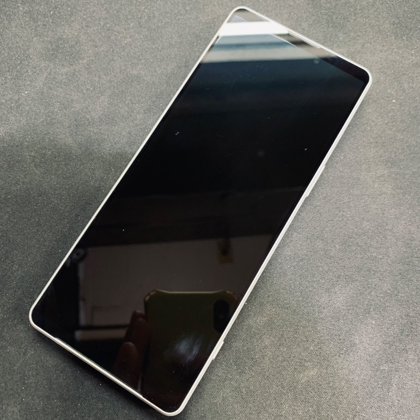 中古】Xperia 1IV docomo 256GB ホワイト SO-51C - メルカリ