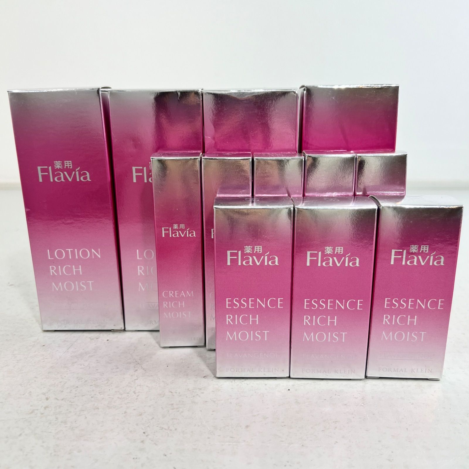 flavia フラビア 化粧水 エッセンス セット flavia フラビア 化粧水 エッセンス セット フォーマルクライン