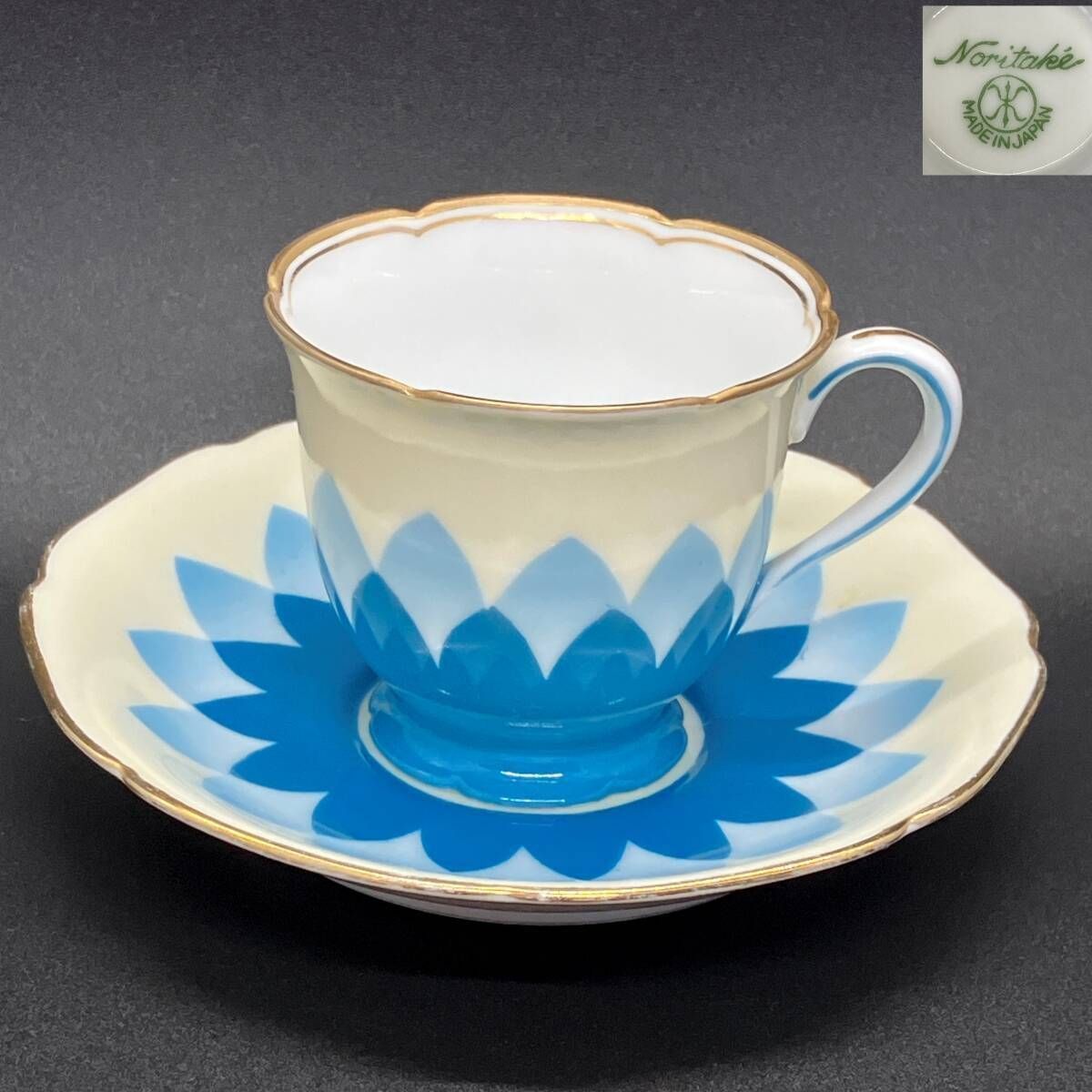 オールドノリタケ デミタス カップ&ソーサー アールデコ クリーム × ブルー 金彩 花弁文 英国輸出向け 里帰り ( POP_25D )