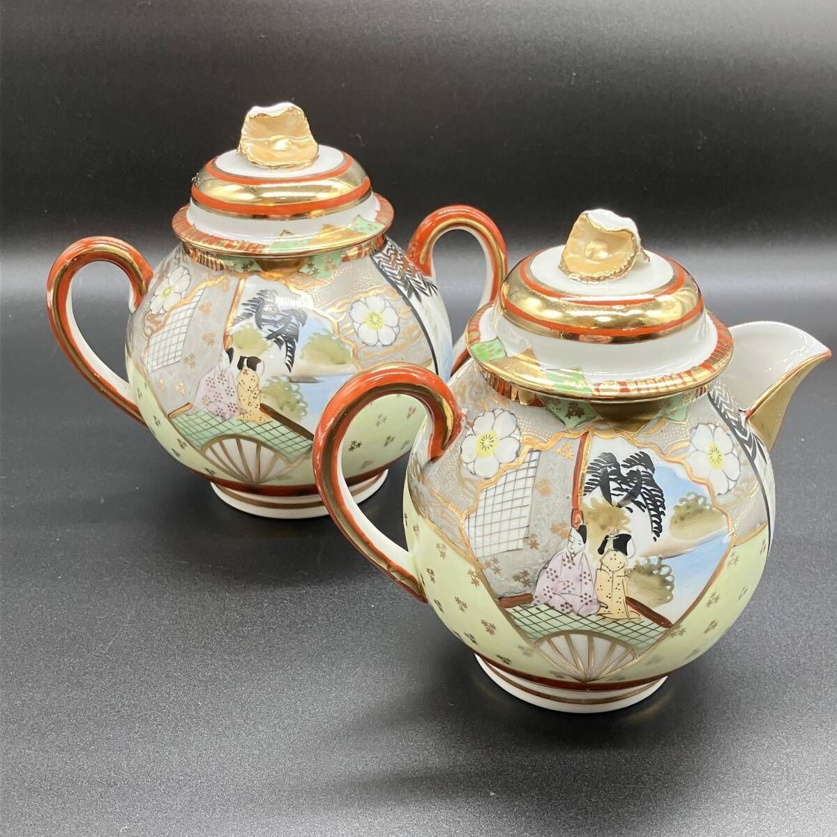 オールドニッポン 里帰り 明治期　金彩窓絵風景人物図　ティーポット　シュガーポット　セット　英国輸出品 ( POP_25D )