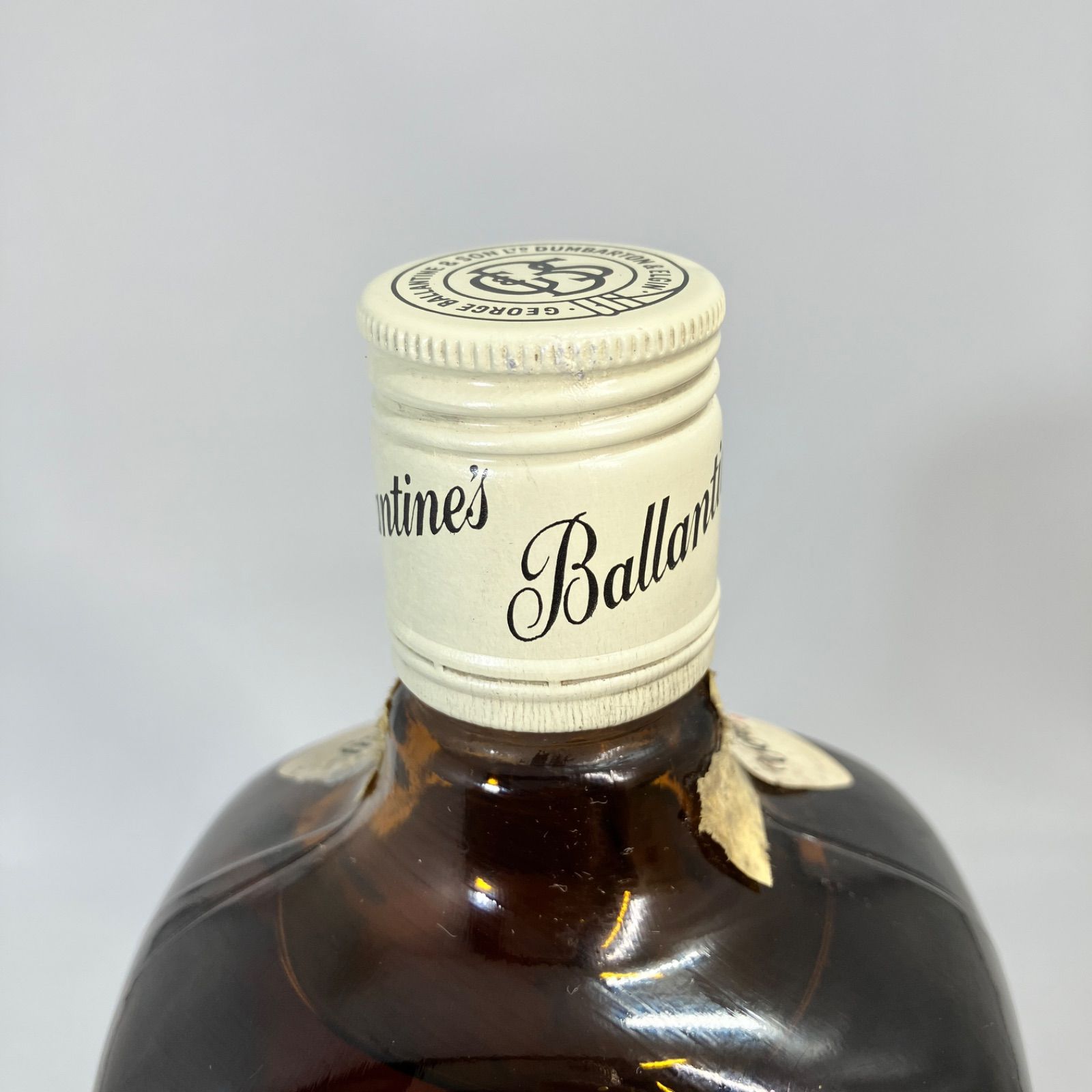 未開栓品 バランタイン ファイネスト 赤青紋章 760ml ウイスキー