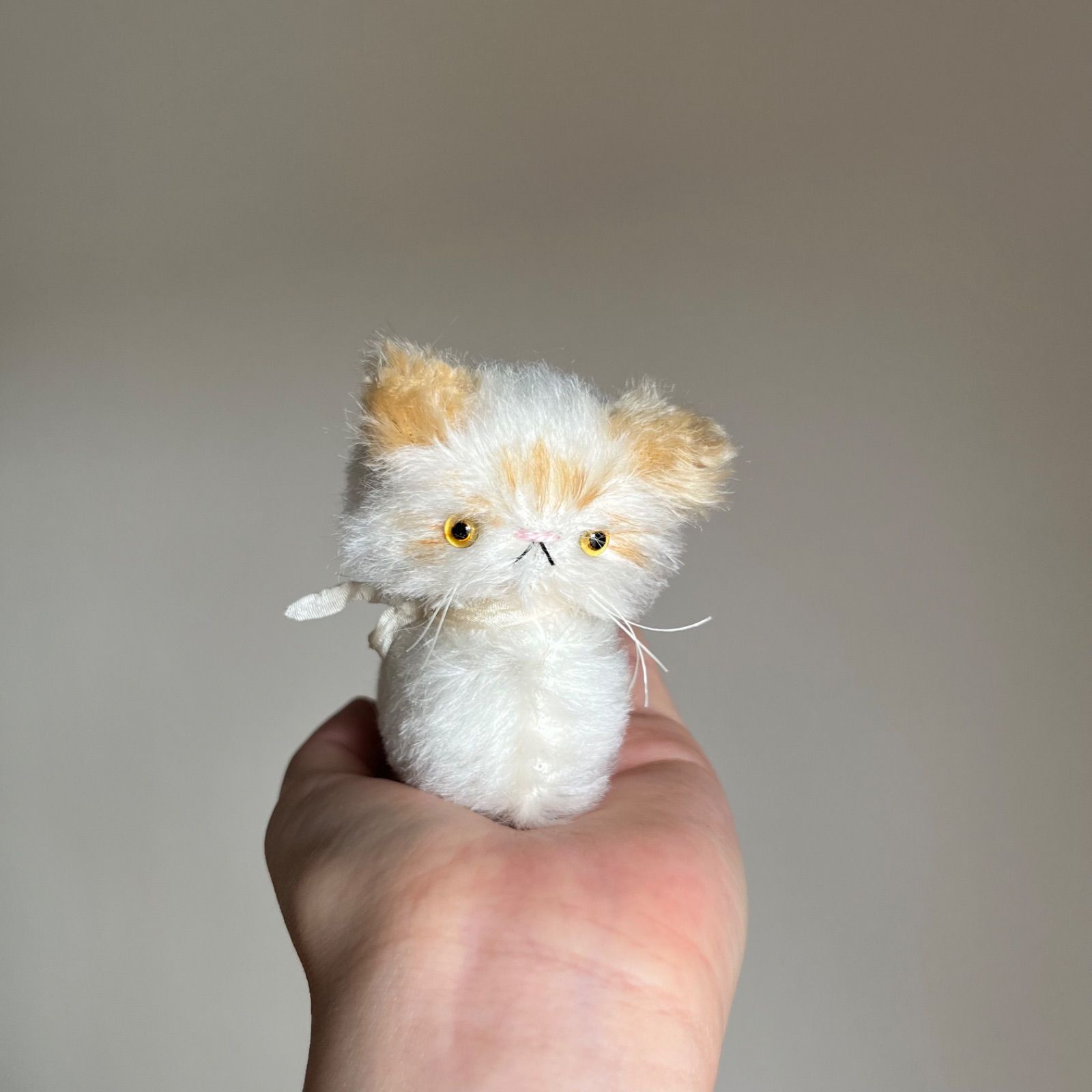 とけそうな、ねこ ( 茶トラ白の子 ) Cora 猫 ぬいぐるみ 作家