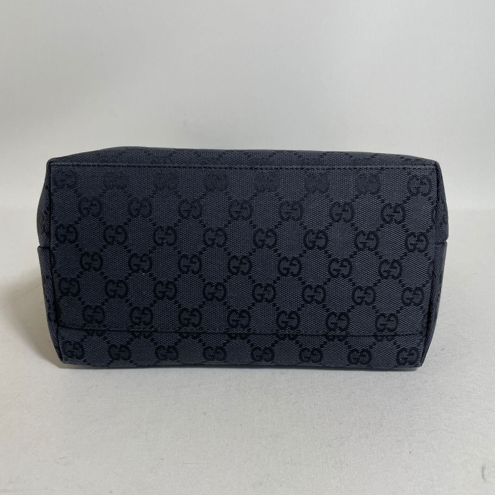 2605-307｜美品｜グッチ GGキャンバス ワンショルダーバッグ ブラック 