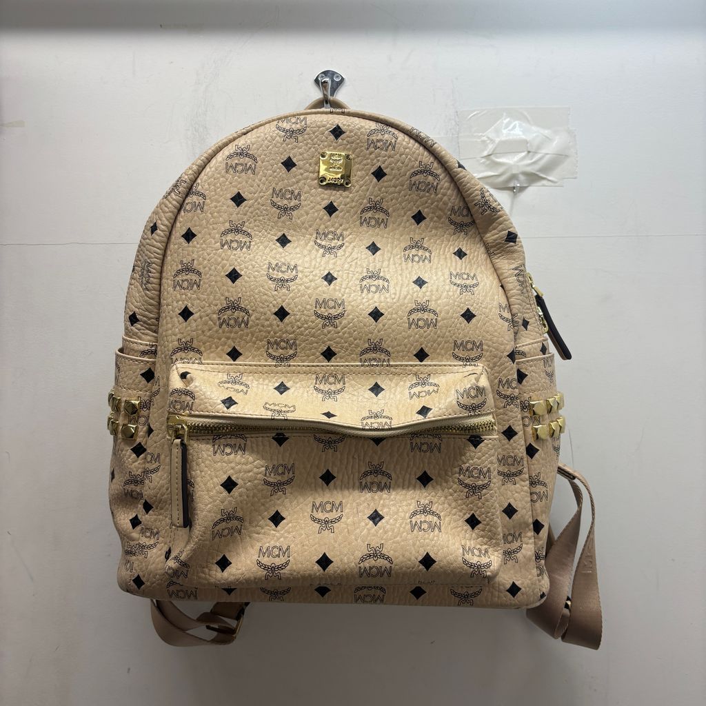 MCM エムシーエム Visetos Studded Leather Backpack ヴィセトス柄