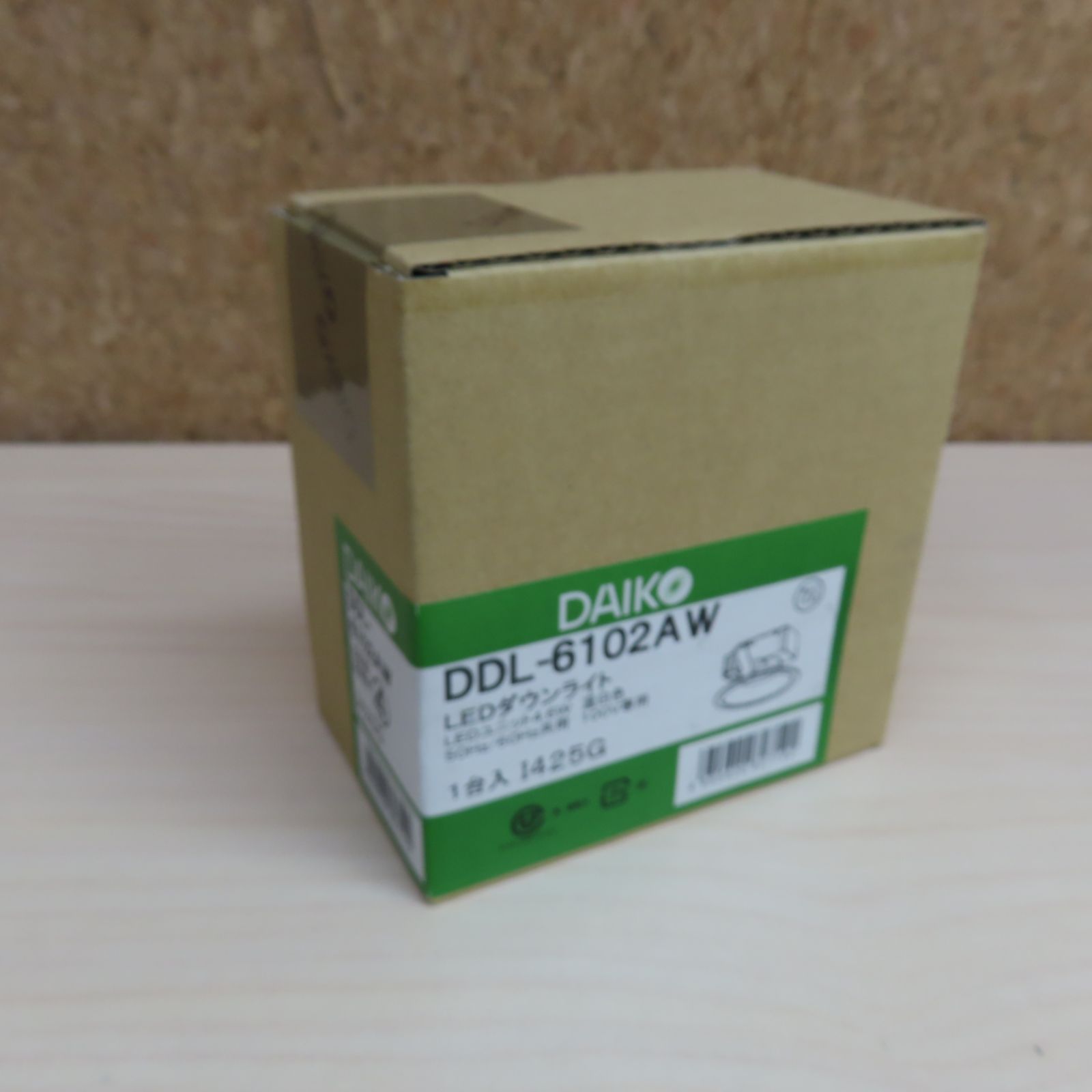 DAIKO 大光 LEDダウンライト DDL-6102AW 未開封 昼白色 50Hz/60Hz共用