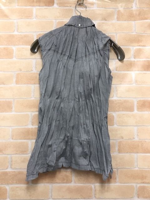 PLEATS PLEASE ノースリーブシャツ 中古】 PLEATS PLEASE ISSEY MIYAKE プリーツプリーズ イッセイミヤケ