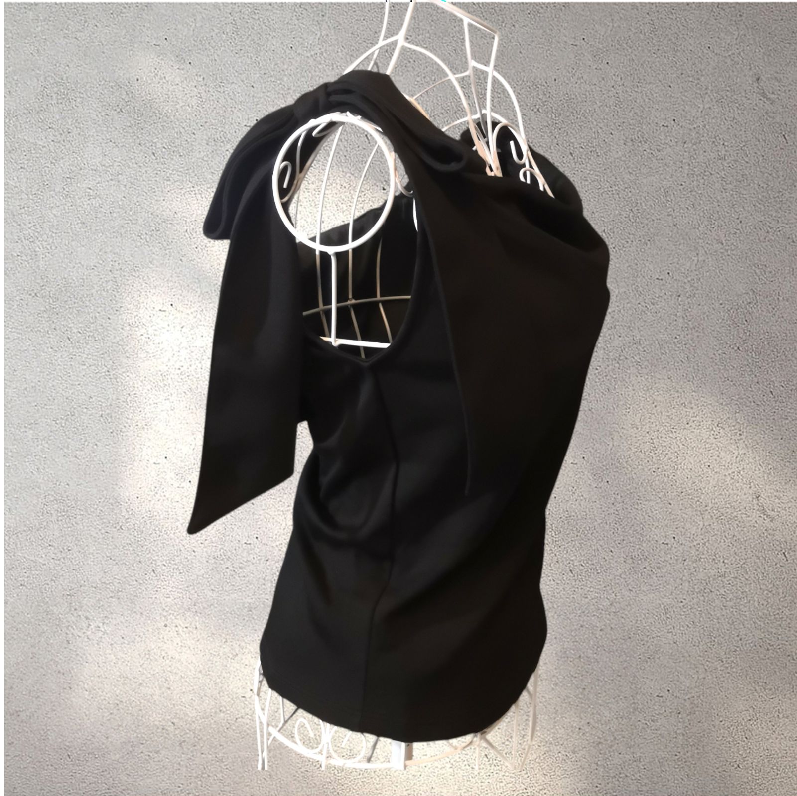 Herlipto ハーリップトゥ Asymmetric Ribbon Topアシンメトリック