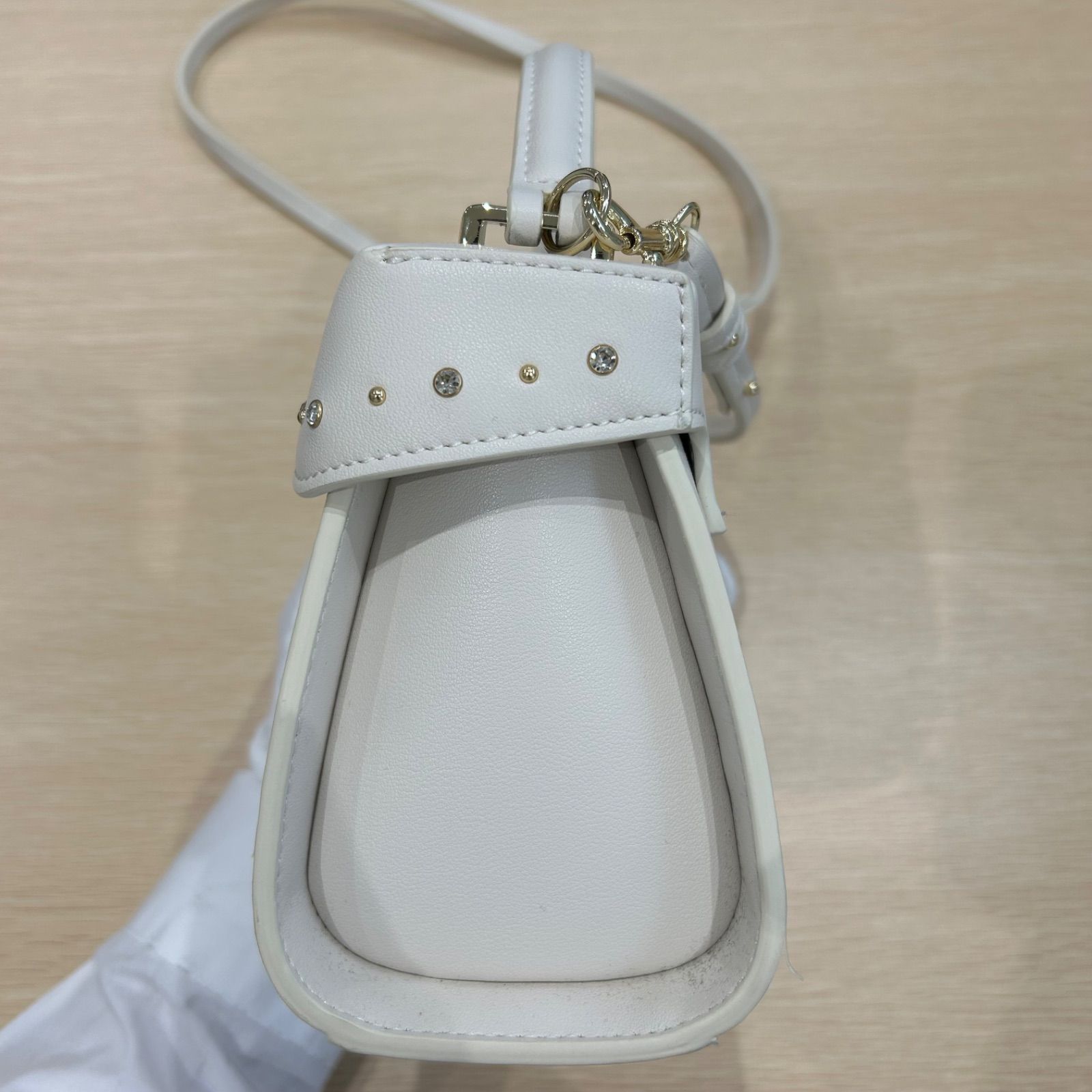 CELFORD ビジュースタッズポシェット S ショルダーバッグ アイボリー
