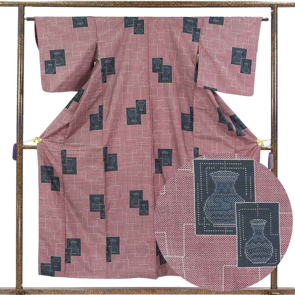 紬 身丈155cm 裄63cm 前幅23cm 後幅28.5cm 袖丈47cm 袖幅32.5cm レディース 袷 壺柄 裄Mサイズ 秋冬春用 正絹（シルク）パープル 美品 大島紬 リメイク リユース リサイクル【呉服のきくや】