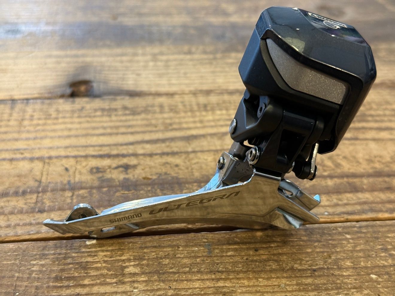 KD932 シマノ SHIMANO アルテグラ ULTEGRA FD-R8050 フロントディレイラー Di2 接続確認済 ※座金ボルト欠品
