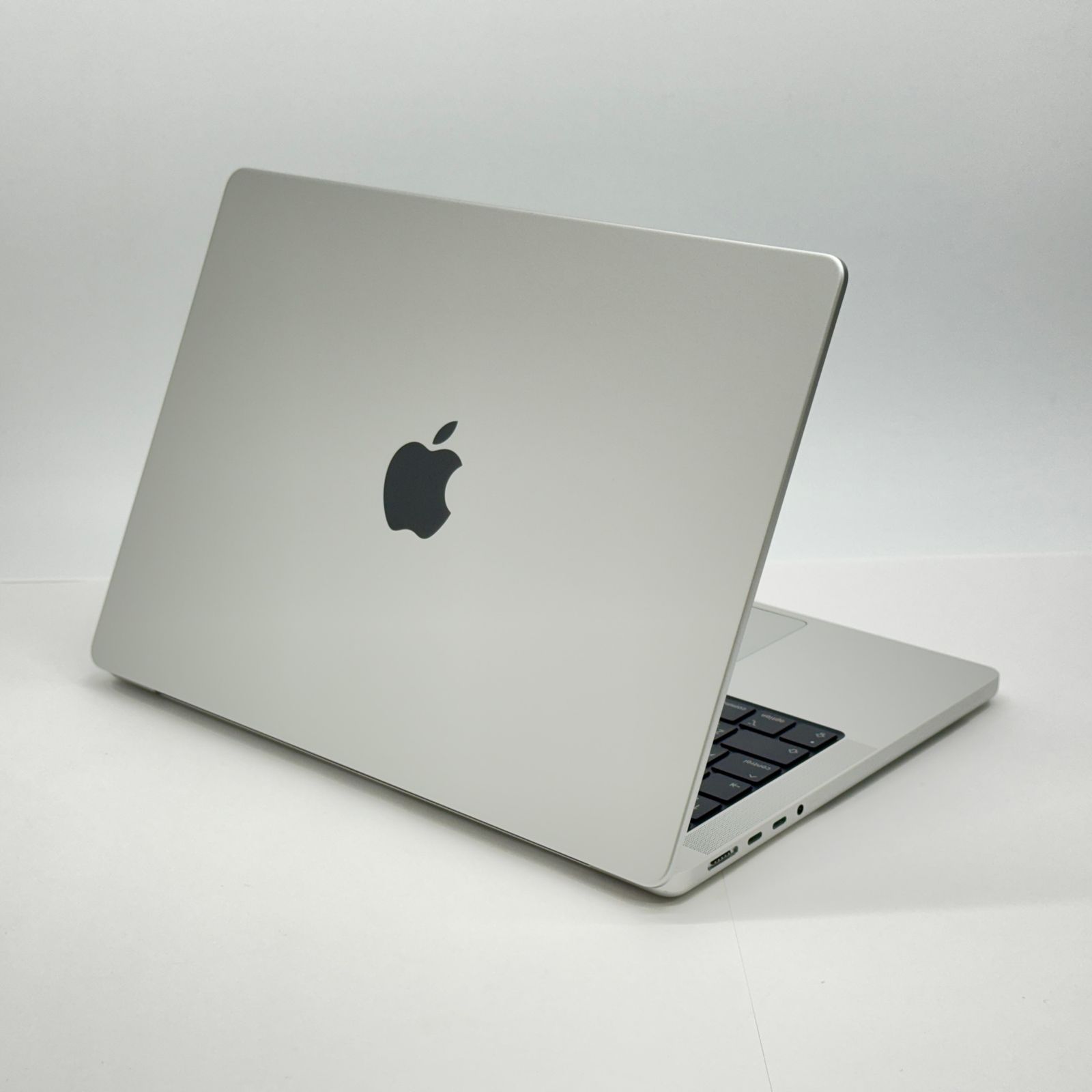 MacBook Pro M2 Pro 16GB 512GB バッテリー85% - メルカリ