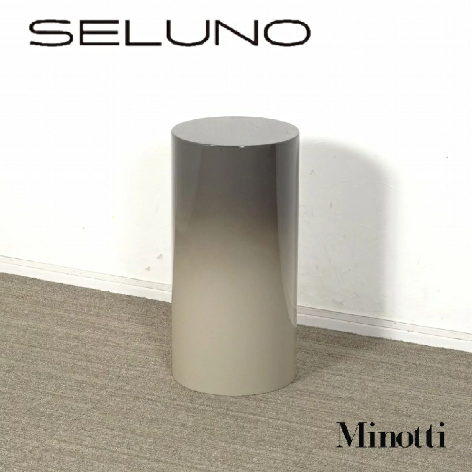 ◾︎SELUNO◾︎ 【短期展示美品】Minotti ミノッティ PILOTIS / ピロティ サイドテーブル H550 / グラデーションメタル 40万 x598