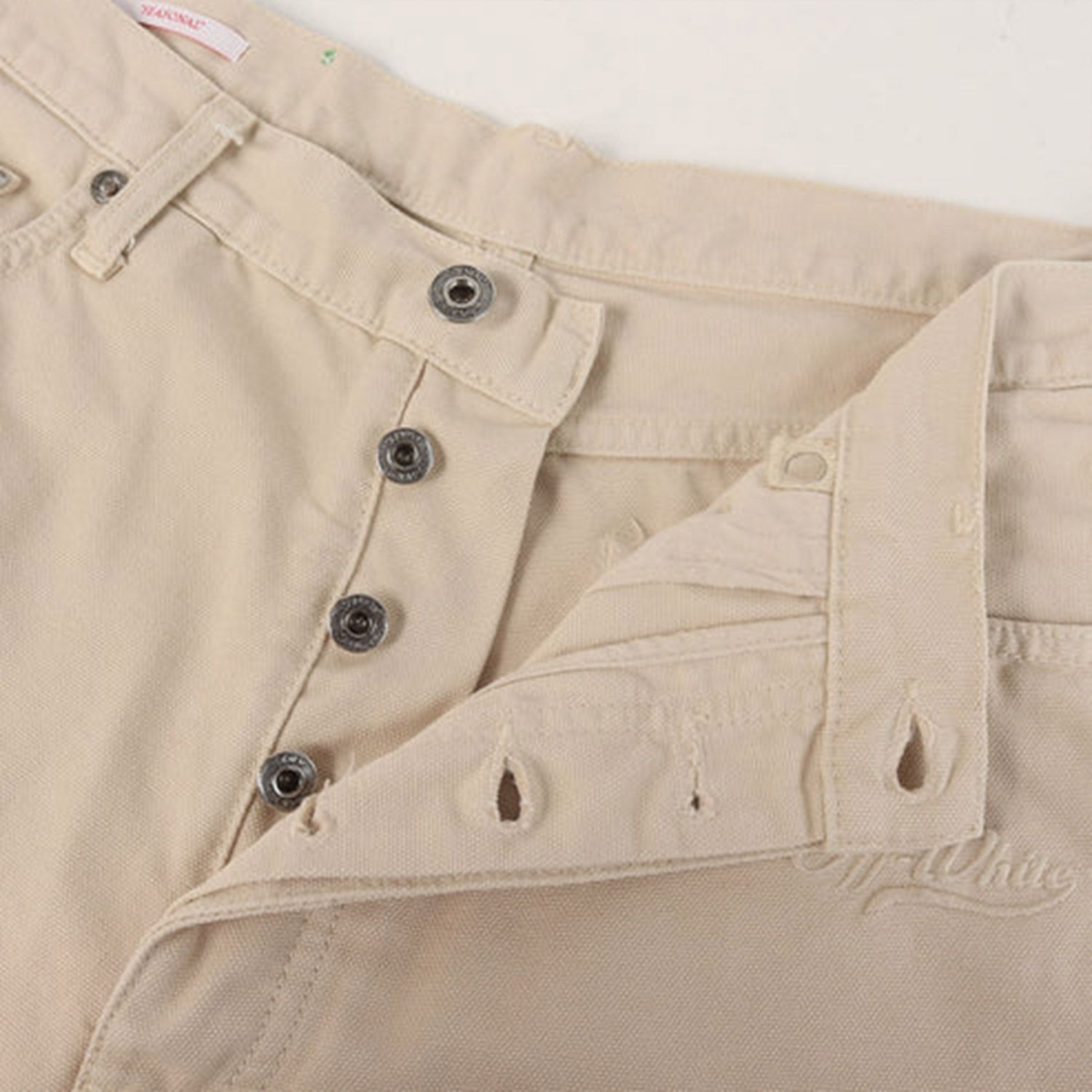 【美品】OFF-WHITE オフホワイト パンツ ベージュ サイズ:M | 23SS ロゴ刺繍 キャンバス 5ポケット ショーツ (WAVE OFF CANVAS UTILITY Shorts) | ボトムス ショートパンツ イタリア製【メンズ】【中古】 美品】OFF-WHITE オフホワイト パンツ ベージュ サイズ:M | 23SS ロゴ