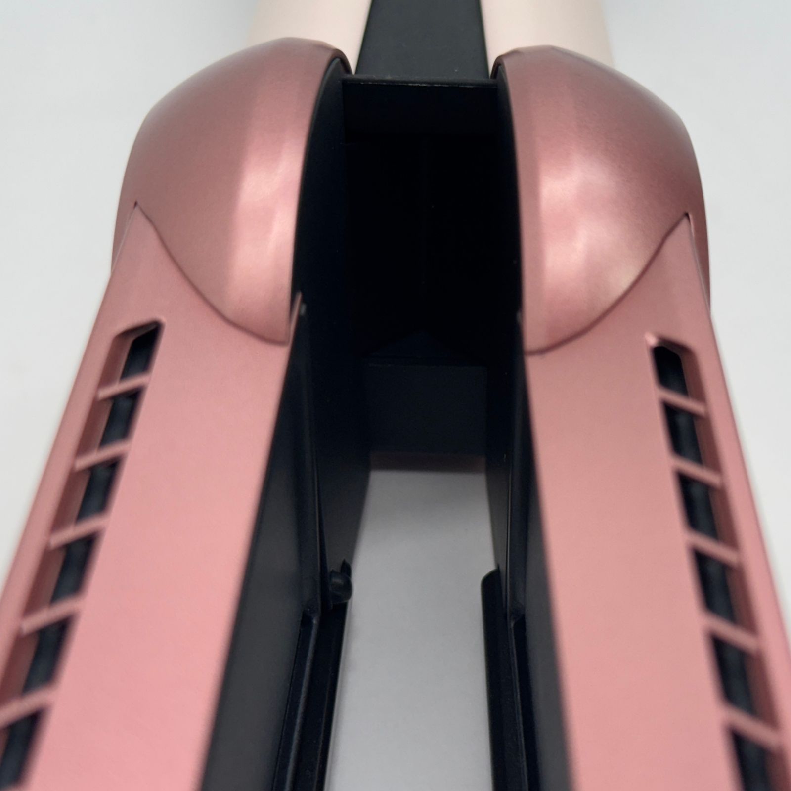 Dyson Airstrait ストレイトナー HT01 VLP セラミックピンク【C7945
