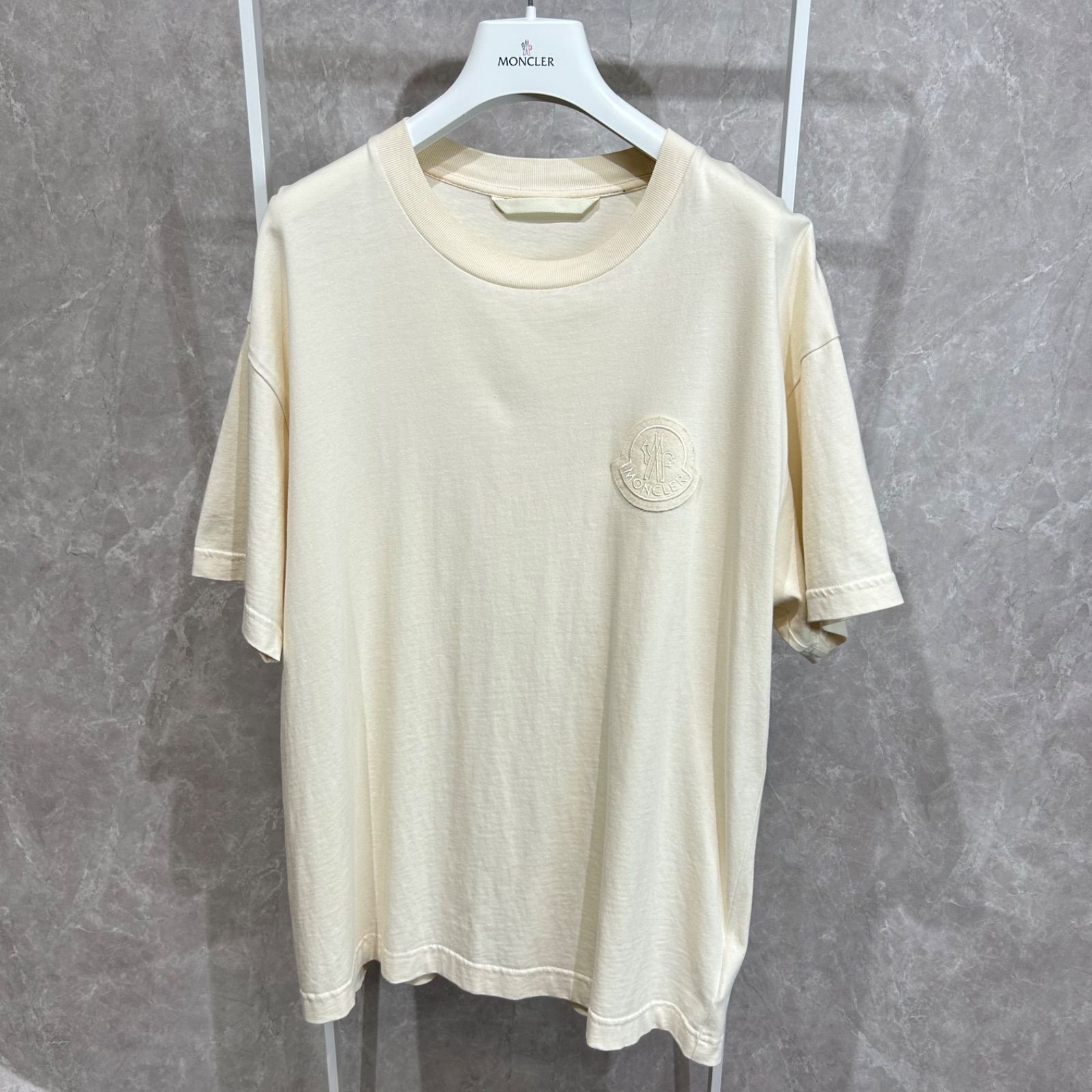 【美品】 MONCLER モンクレール大ワッペン半袖TシャツベージュM