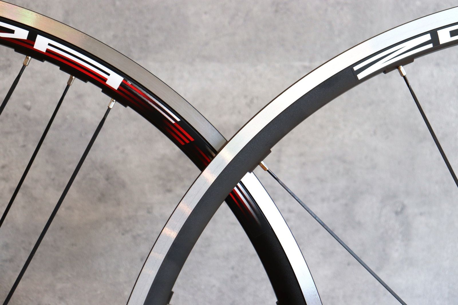 Campagnolo Zonda MEGA G3 アルミ 未使用品】 カンパニョーロ Campagnolo ゾンダ ZONDA MEGA G3 15C