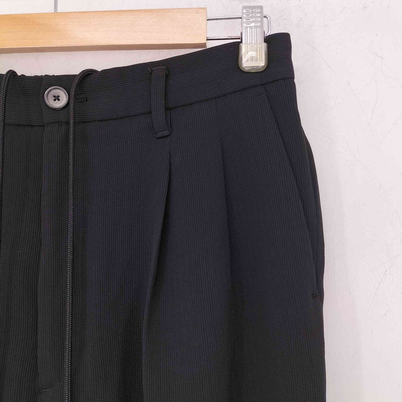ユナイテッドトウキョウ UNITED TOKYO COLD DRY PLEATS 2タック