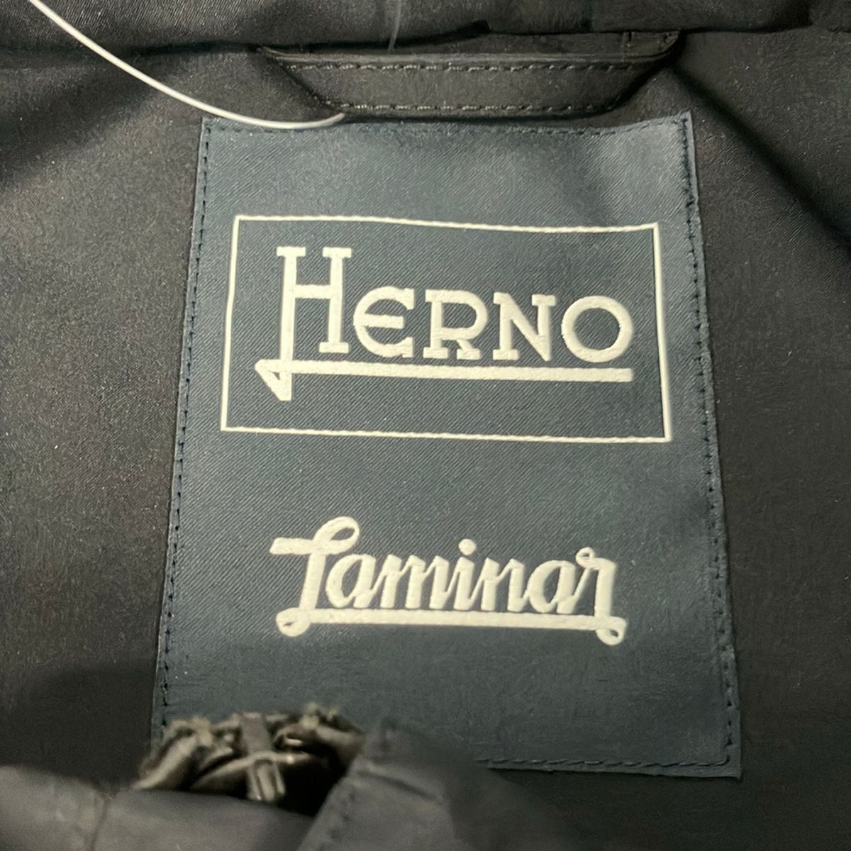 HERNO(ヘルノ) ブルゾン サイズ40 M レディース美品 - ダークネイビー 