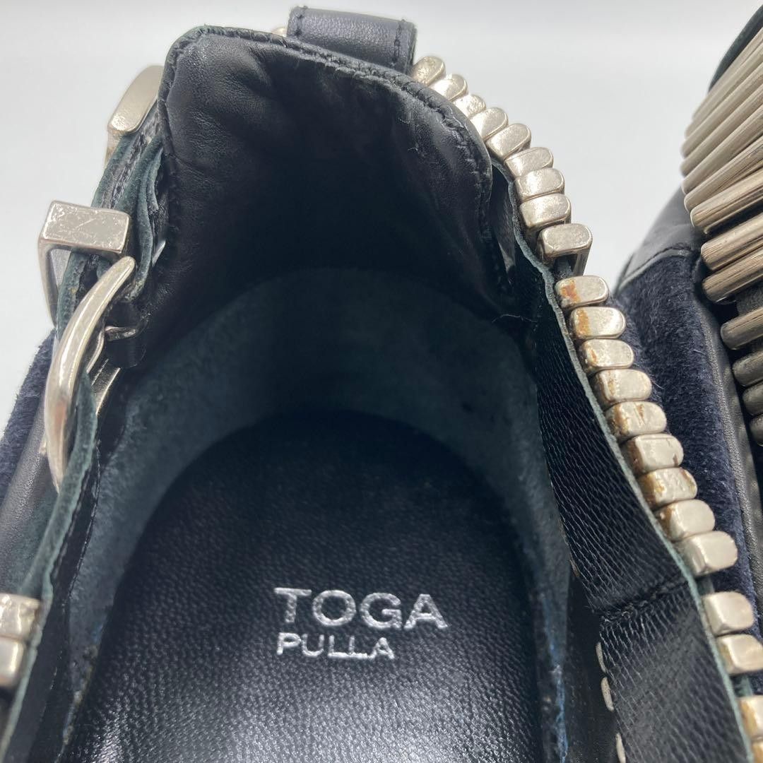 現行 TOGA PULLA サンダル 23.5～24cmブラック メタル トーガ プルラ