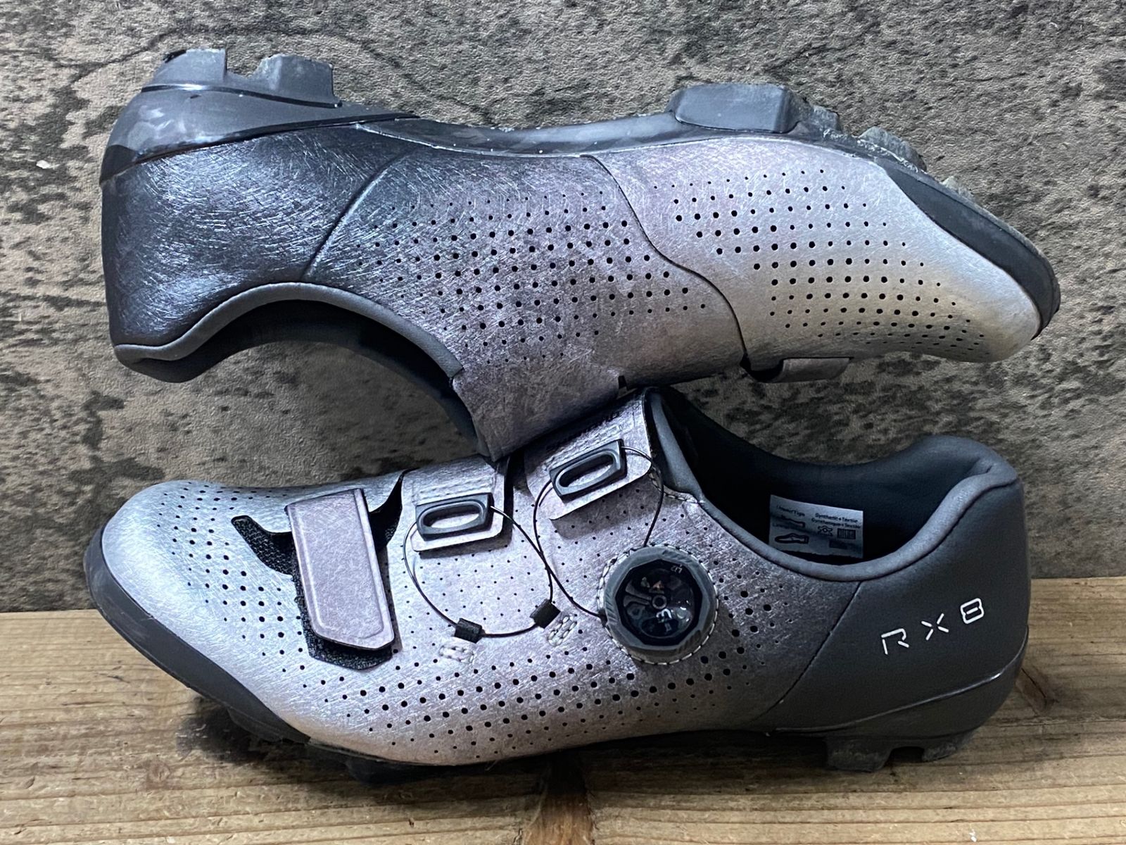 【未使用】 SHIMANO SH-RX801 シューズ シマノ SPD EU40 KE998 シマノ SHIMANO RX8 SH-RX801 ビンディングシューズ EU40 SPD