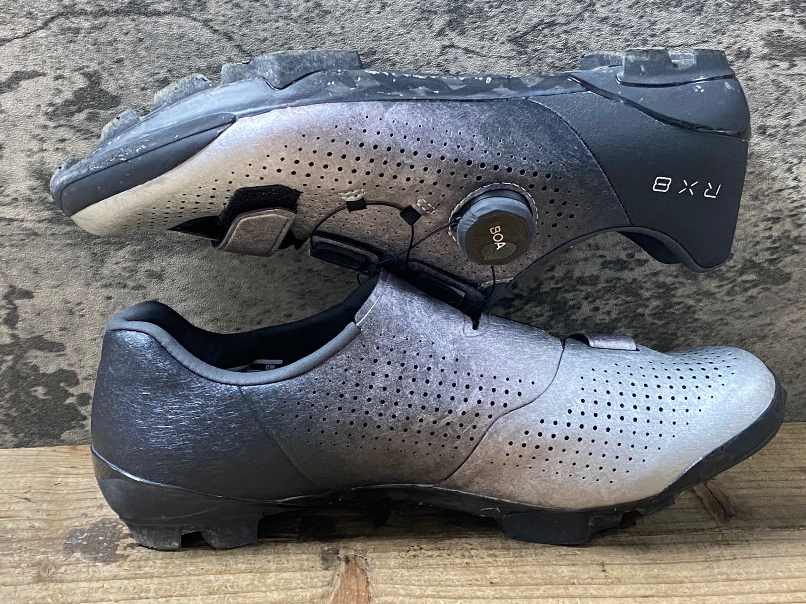 KE998 シマノ SHIMANO RX8 SH-RX801 ビンディングシューズ EU40 SPD 