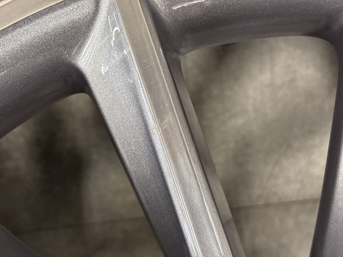 程度良好】ベンツ W463A Gクラス AMGライン 純正 20in 8.5J +32 PCD130 程度良好】ベンツ W463A Gクラス AMGライン 純正 20in 8.5J +32 PCD130