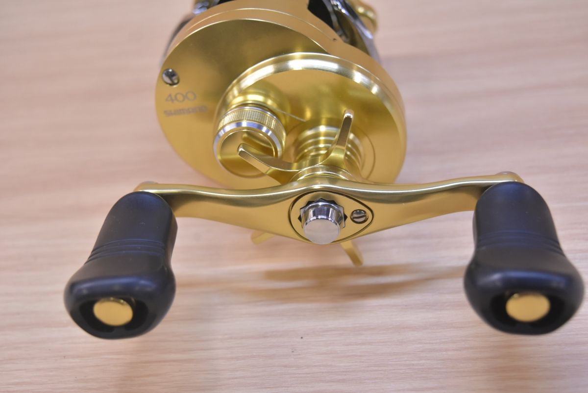 シマノ 18 カルカッタコンクエスト 400 ベイトリール SHIMANO CALCUTTA